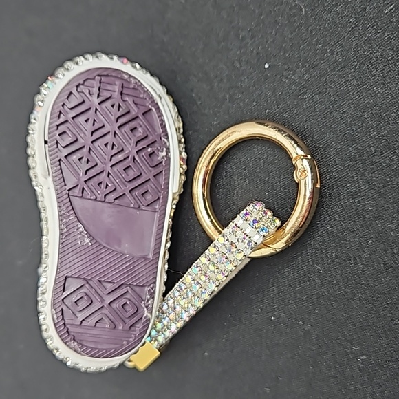SNEAKER KEY CHAIN WITH RHINESTONES-RED GLAM - Picture 6 of 7